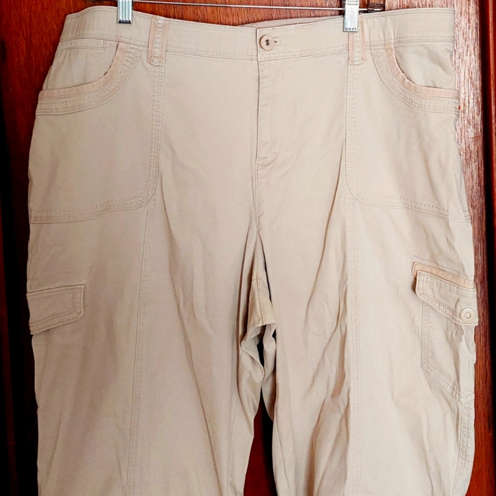 Cato Capri's, Khaki, 18W